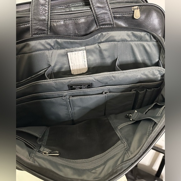 Briggs & Riley Black Leather bag - Picture 7 of 14